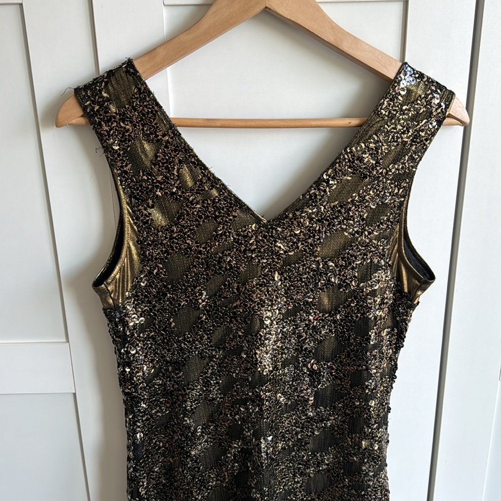 Express Sequins Mini Dress - Picture 7 of 9